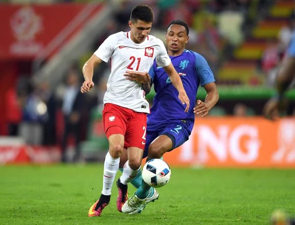 Cầu thủ xuất sắc nhất chung kết Asian Cup 2004